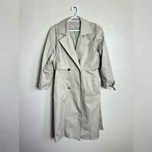 Classic Beige Women's Trench Coat Size 9/10